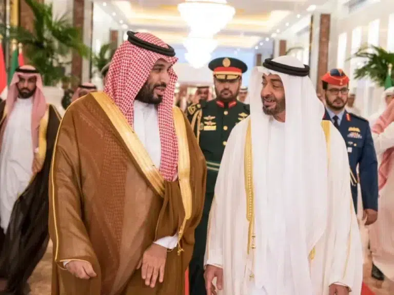 محمد بن سلمان ومحمد بن زايد: تحالف استراتيجي لحماية أمن المنطقة