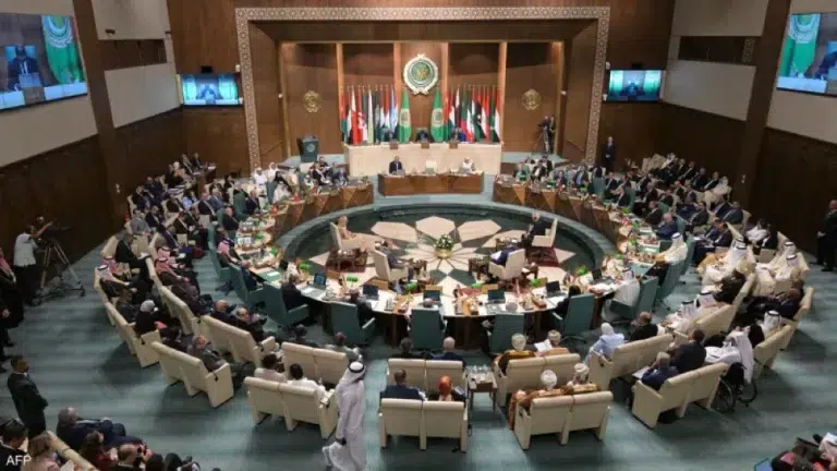 الجامعة العربية تدين الهجمات الإيرانية على الخليج والأردن الجامعة العربية تدين الهجمات الإيرانية على الخليج والأردن