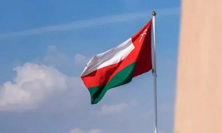 عُمان تدين الهجمات الإيرانية على دول الخليج والأردن وتعلن التضامن