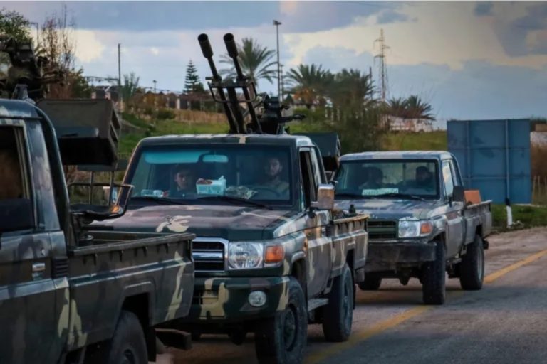 تفاصيل تأمين الحدود السورية مع لبنان والعراق وسط توتر المنطقة تفاصيل تأمين الحدود السورية مع لبنان والعراق وسط توتر المنطقة