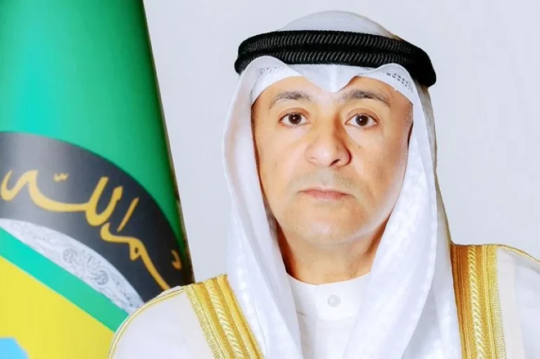 البديوي: الاعتداءات الإيرانية تهديد للأمن الخليجي وانتهاك للقانون