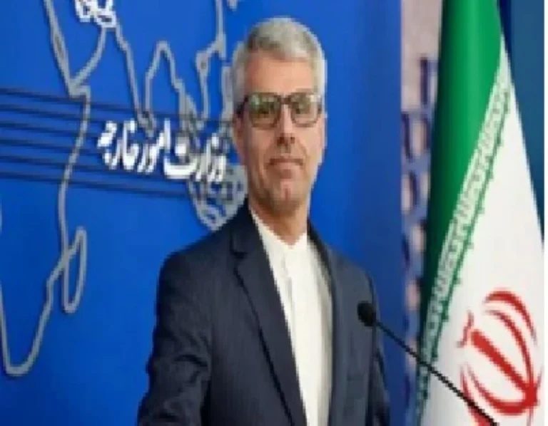 إيران تدين استهداف المدنيين في إيران من قبل أمريكا وإسرائيل إيران تدين استهداف المدنيين في إيران من قبل أمريكا وإسرائيل