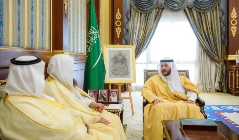 نائب أمير منطقة المدينة المنورة يستقبل مساعد رئيس الشؤون الدينية نائب أمير منطقة المدينة المنورة يستقبل مساعد رئيس الشؤون الدينية
