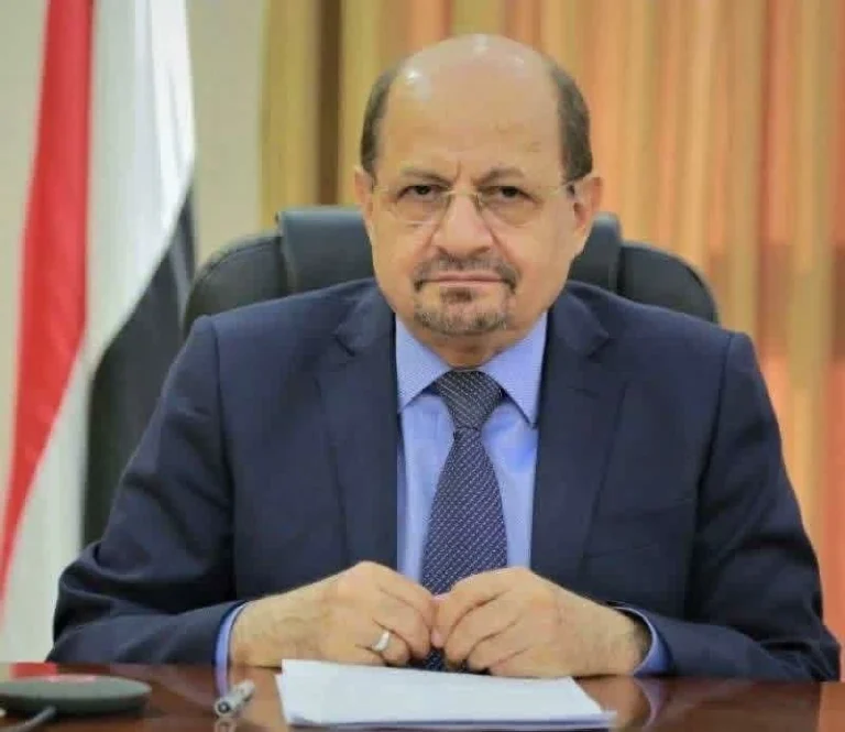 الحكومة اليمنية والقطاع الخاص: جهود مشتركة للتعافي الاقتصادي الحكومة اليمنية والقطاع الخاص: جهود مشتركة للتعافي الاقتصادي