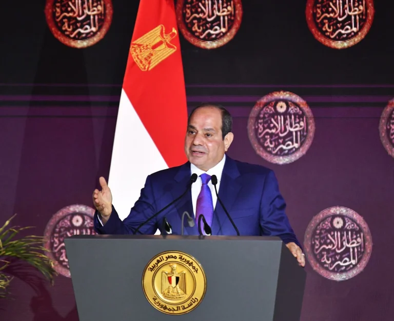 السيسي يحذر: تداعيات الحرب في المنطقة تهدد الأمن والاقتصاد السيسي يحذر: تداعيات الحرب في المنطقة تهدد الأمن والاقتصاد