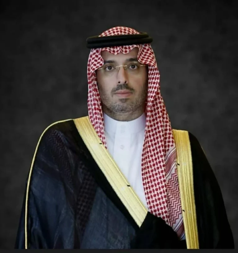 تمديد خدمة محافظ جدة الأمير سعود بن جلوي لـ 4 سنوات تمديد خدمة محافظ جدة الأمير سعود بن جلوي لـ 4 سنوات