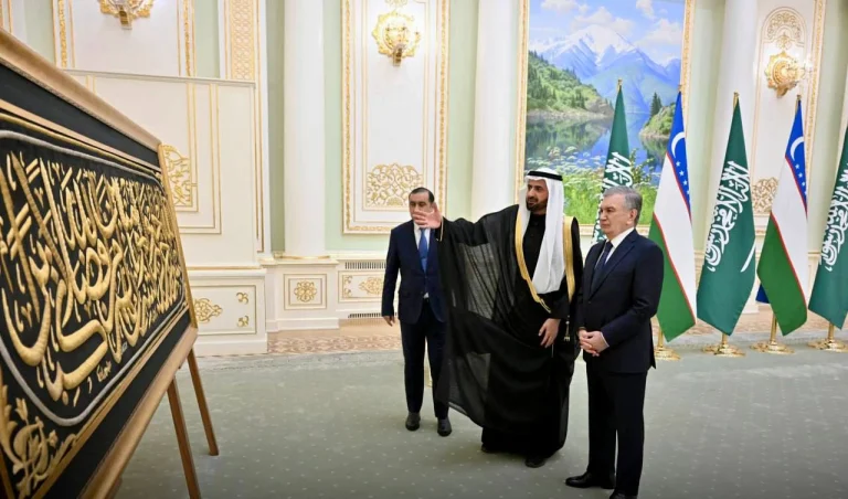 هدية سعودية تاريخية لمركز الحضارة الإسلامية في طشقند