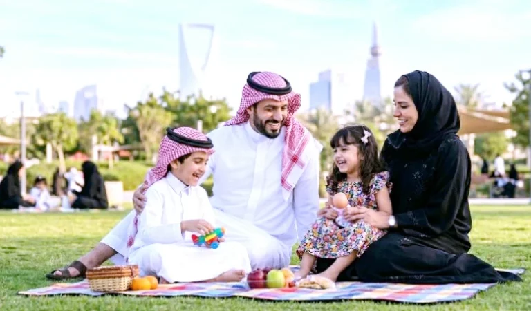 السعودية ضمن أفضل 25 دولة في مؤشر السعادة العالمي السعودية ضمن أفضل 25 دولة في مؤشر السعادة العالمي