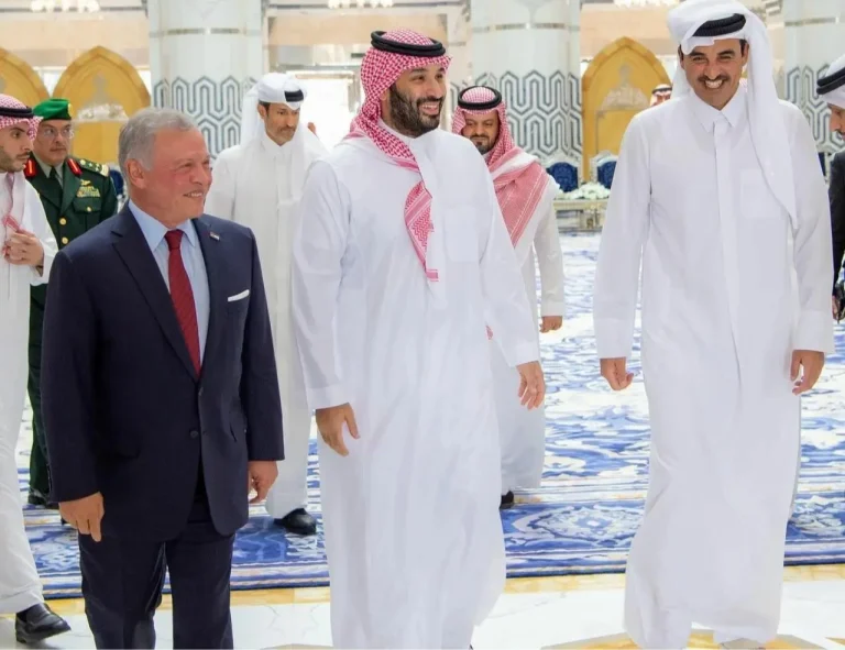 تفاصيل اللقاء الثلاثي في جدة لدعم استقرار المنطقة تفاصيل اللقاء الثلاثي في جدة لدعم استقرار المنطقة