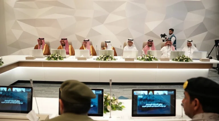 تدشين المسارات اللوجستية بموانئ الساحل الغربي السعودي
