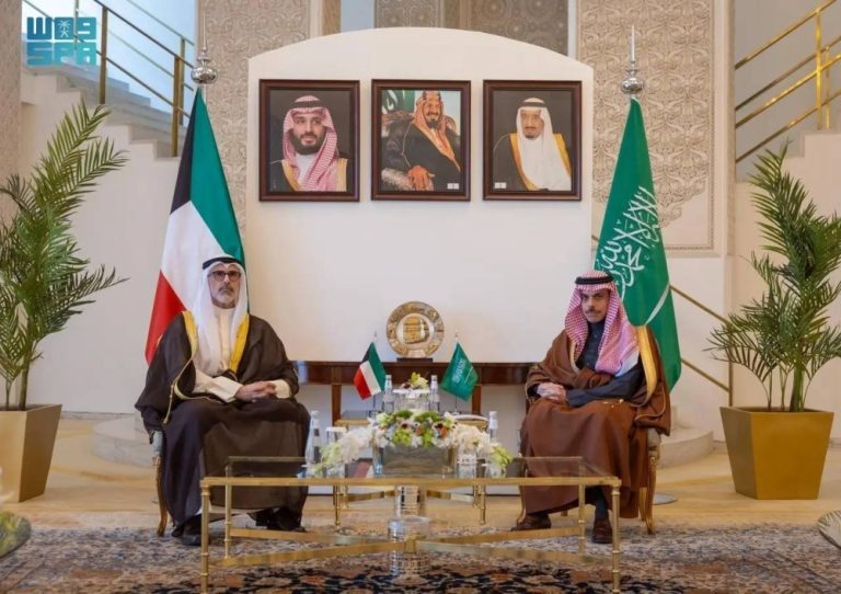 العلاقات السعودية الكويتية: مباحثات وزيري الخارجية بالرياض العلاقات السعودية الكويتية: مباحثات وزيري الخارجية بالرياض