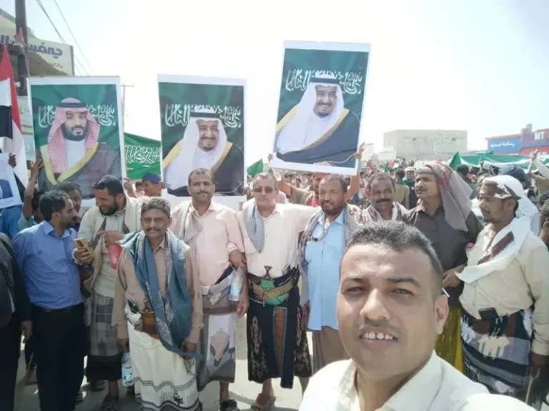 تظاهرة حاشدة في اليمن تندد بخطر الاعتداءات الإيرانية