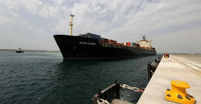 الصين تزود طهران بمواد إنتاج وقود الصواريخ الباليستية