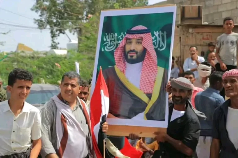 الوقفات الشعبية اليمنية: السعودية صمام أمان العروبة