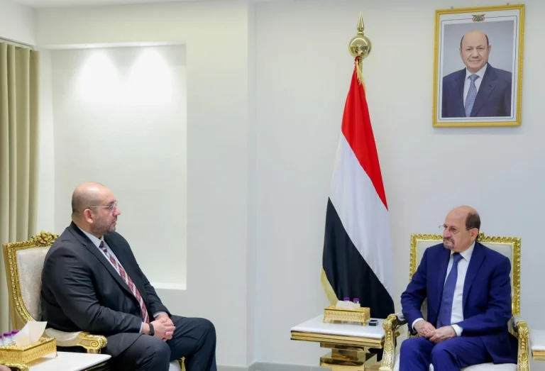 جهود يمنية حثيثة لمواجهة شبكات التهريب والاتجار بالبشر جهود يمنية حثيثة لمواجهة شبكات التهريب والاتجار بالبشر