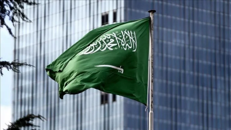 السعودية تدين اقتحام قنصلية الكويت في البصرة وتؤكد دعمها السعودية تدين اقتحام قنصلية الكويت في البصرة وتؤكد دعمها