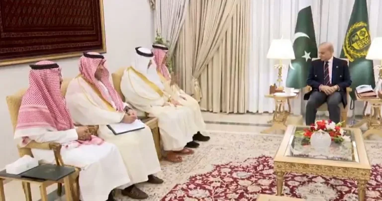 توسع الشراكة السعودية الباكستانية: دعم الرياض للاستقرار
