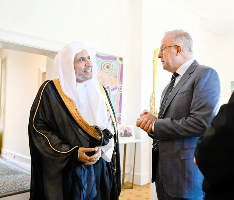 لقاء رئيس وزراء أستراليا والأمين العام لرابطة العالم الإسلامي