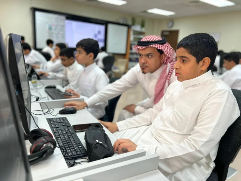 تفاصيل انطلاق أولمبياد نسمو للعلوم والرياضيات بالأحساء تفاصيل انطلاق أولمبياد نسمو للعلوم والرياضيات بالأحساء