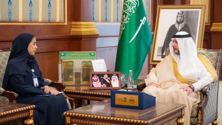 نائب أمير المدينة يدشن فعاليات مكافحة الاتجار بالأشخاص نائب أمير المدينة يدشن فعاليات مكافحة الاتجار بالأشخاص