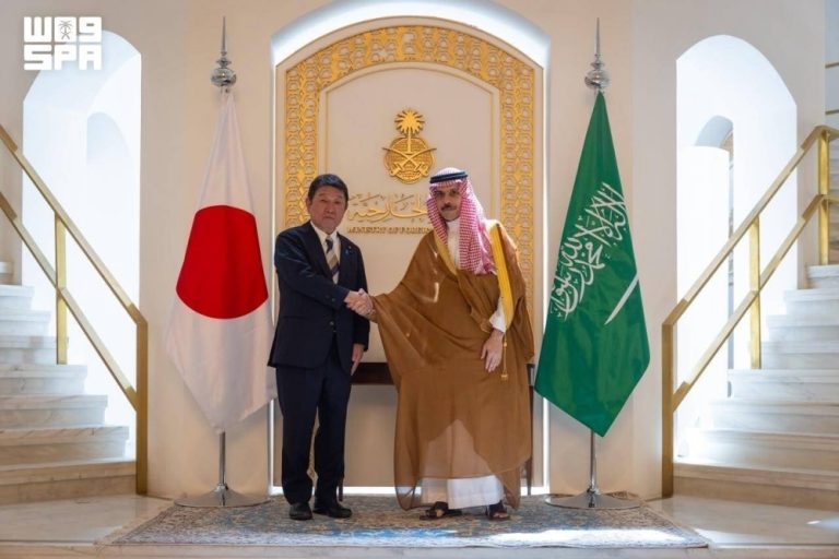 الأمن البحري يتصدر مباحثات السعودية واليابان في الرياض الأمن البحري يتصدر مباحثات السعودية واليابان في الرياض