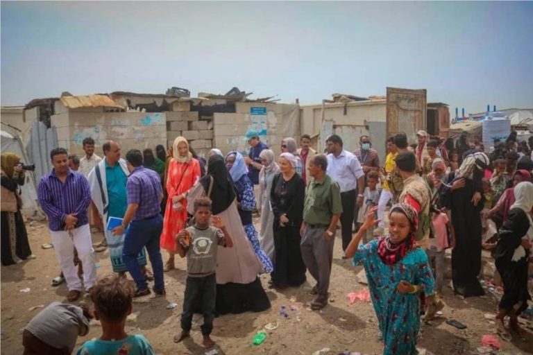 الجيش اليمني يشن ضربات بمسيرات ضد الحوثيين وسط تصعيد ميداني