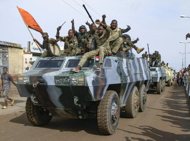 الجيش السوداني يستهدف رتلاً للدعم السريع بشمال دارفور