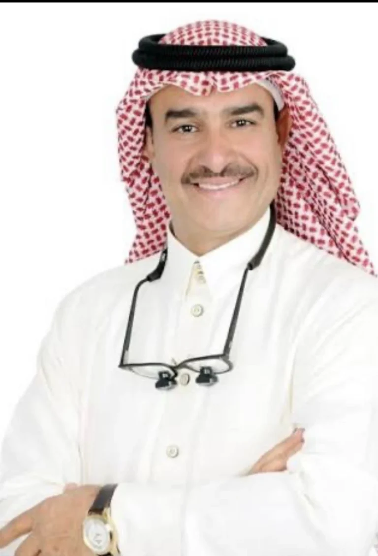استشاري يحذر من تأثير دواء الروكتان الدائم على العين استشاري يحذر من تأثير دواء الروكتان الدائم على العين