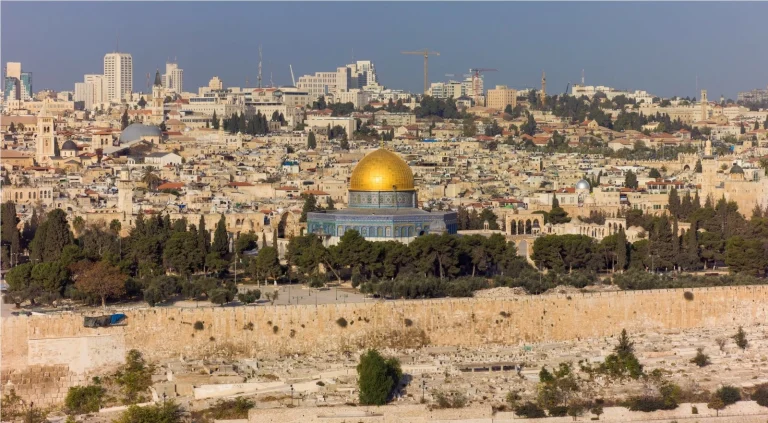 البرلمان العربي يحذر سلوفينيا من سحب الاعتراف بدولة فلسطين البرلمان العربي يحذر سلوفينيا من سحب الاعتراف بدولة فلسطين