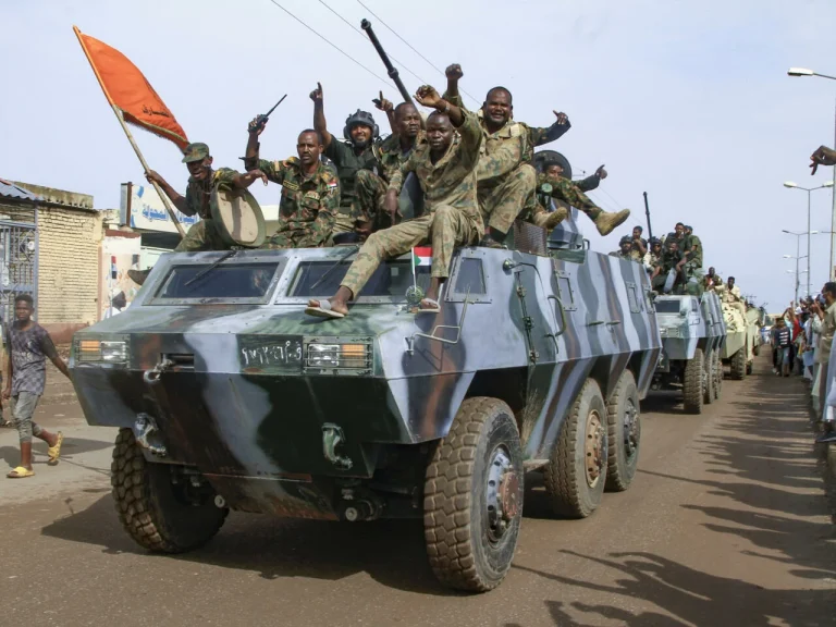 الجيش السوداني يسقط مسيرة للدعم السريع ويؤمن محيط الأبيض