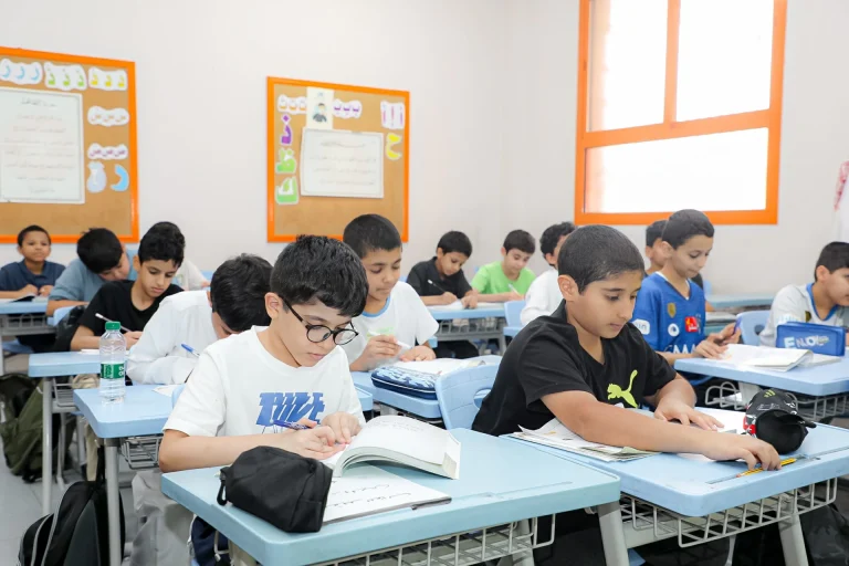 التعليم تطلق البطاقة الرقمية للطلاب مع بدء العام الدراسي