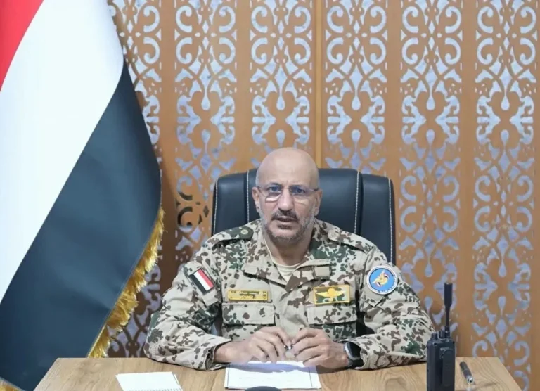 طارق صالح: هجمات الحوثي انتقامية بعد إفشال مخططات إيران طارق صالح: هجمات الحوثي انتقامية بعد إفشال مخططات إيران