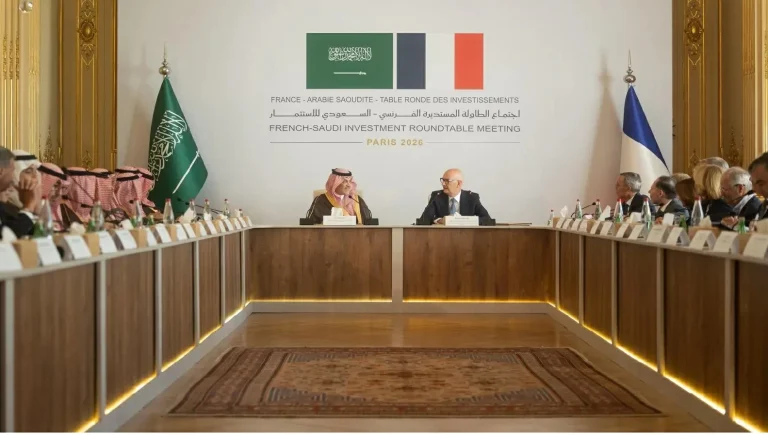 الاستثمارات الفرنسية في السعودية تصل لـ 16.3 مليار يورو الاستثمارات الفرنسية في السعودية تصل لـ 16.3 مليار يورو