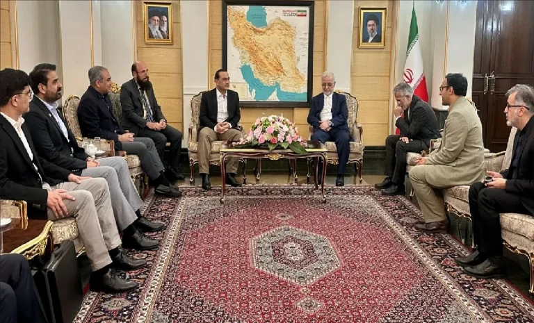 ترمب يتوعد طهران وواشنطن تستعد لتوسيع عقوبات على إيران ترمب يتوعد طهران وواشنطن تستعد لتوسيع عقوبات على إيران