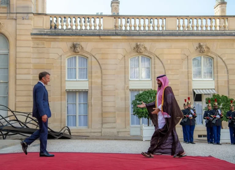 بيان ختامي يرسخ الشراكة السعودية الفرنسية بـ 21 اتفاقية بيان ختامي يرسخ الشراكة السعودية الفرنسية بـ 21 اتفاقية