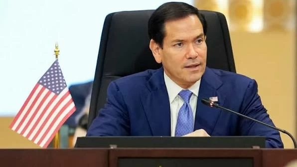 واشنطن تستعد لإعادة الدبلوماسيين الأمريكيين للشرق الأوسط واشنطن تستعد لإعادة الدبلوماسيين الأمريكيين للشرق الأوسط