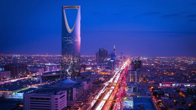 إطلاق مشروع الحي الرقمي بالرياض لتعزيز مكانتها التقنية إطلاق مشروع الحي الرقمي بالرياض لتعزيز مكانتها التقنية