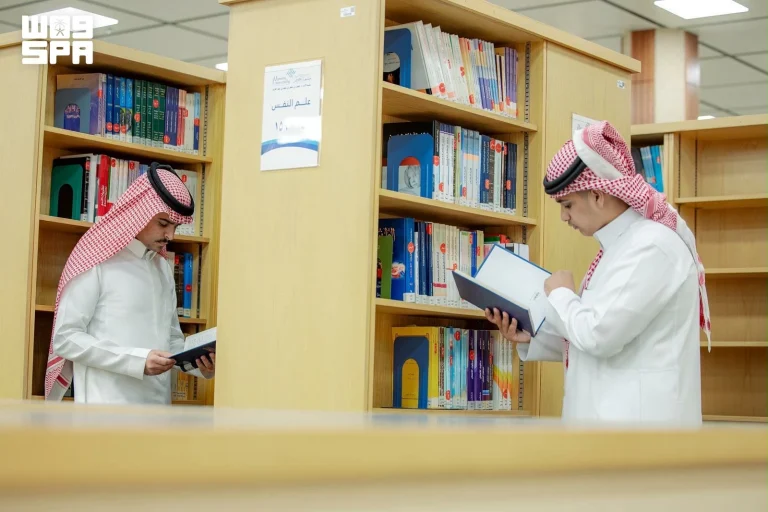 منصة قبول تغلق التقديم للثانوية وتفتح مسار الرواد للابتعاث منصة قبول تغلق التقديم للثانوية وتفتح مسار الرواد للابتعاث