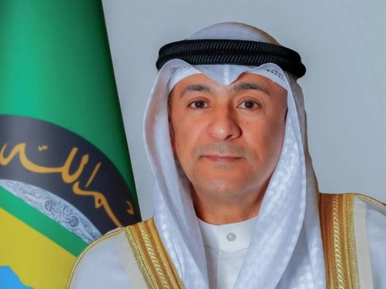 البديوي: إطلاق التأشيرة السياحية الخليجية الموحدة قريباً البديوي: إطلاق التأشيرة السياحية الخليجية الموحدة قريباً
