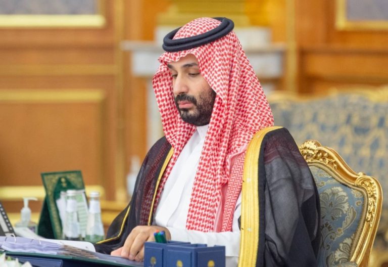 مجلس الوزراء يدين اعتداءات الحوثي ويصدر قرارات جديدة