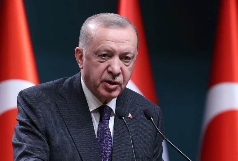 أردوغان: حلف مكة للدفاع المشترك يحقق الاستقرار الإقليمي
