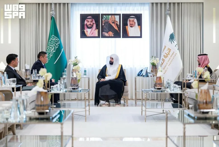 النائب العام يبحث التعاون النيابي مع سفير كازاخستان النائب العام يبحث التعاون النيابي مع سفير كازاخستان