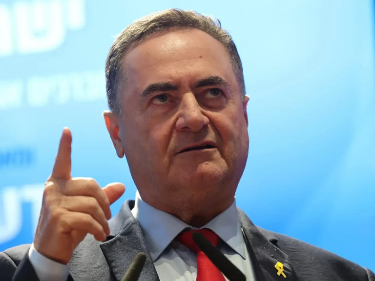 كاتس يتوعد برد قوي ومستقل على أي هجوم إيراني محتمل
