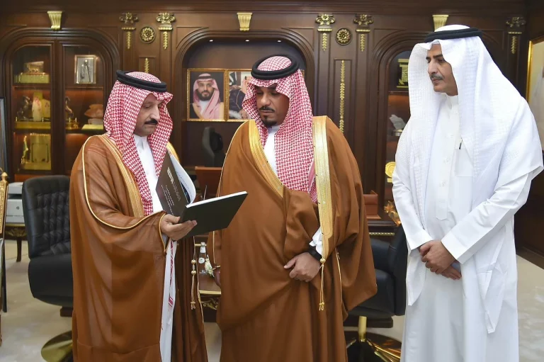 نائب أمير نجران يلتقي مدير مكتب وكالة الأنباء السعودية