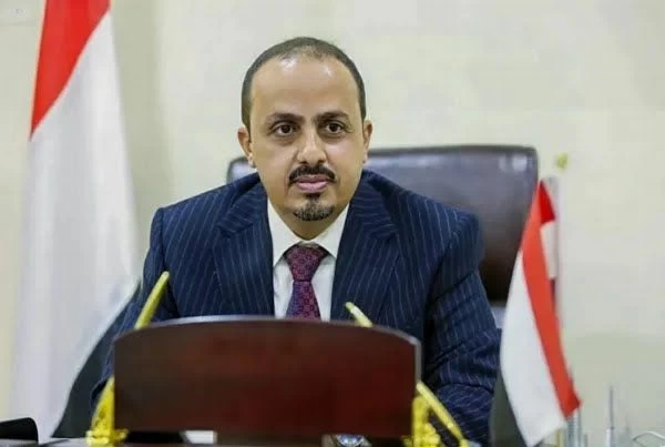التعزيزات العسكرية في اليمن تصل تعز والساحل الغربي التعزيزات العسكرية في اليمن تصل تعز والساحل الغربي
