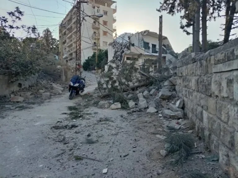 غارات على جنوب لبنان وكاتس يربط الانسحاب بنزع السلاح غارات على جنوب لبنان وكاتس يربط الانسحاب بنزع السلاح