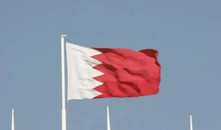 البحرين تقاطع اجتماع عُمان وتحدد شروط الملاحة في مضيق هرمز