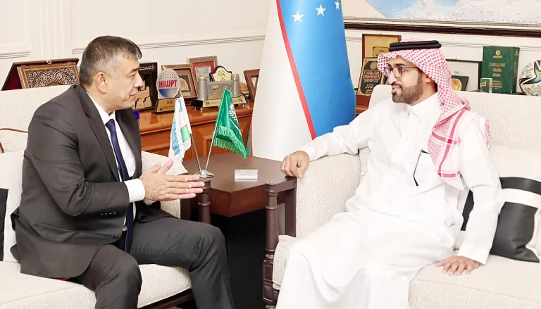 العلاقات السعودية الأوزبكية: مشاريع بـ27 مليار دولار وزيارة مرتقبة العلاقات السعودية الأوزبكية: مشاريع بـ27 مليار دولار وزيارة مرتقبة