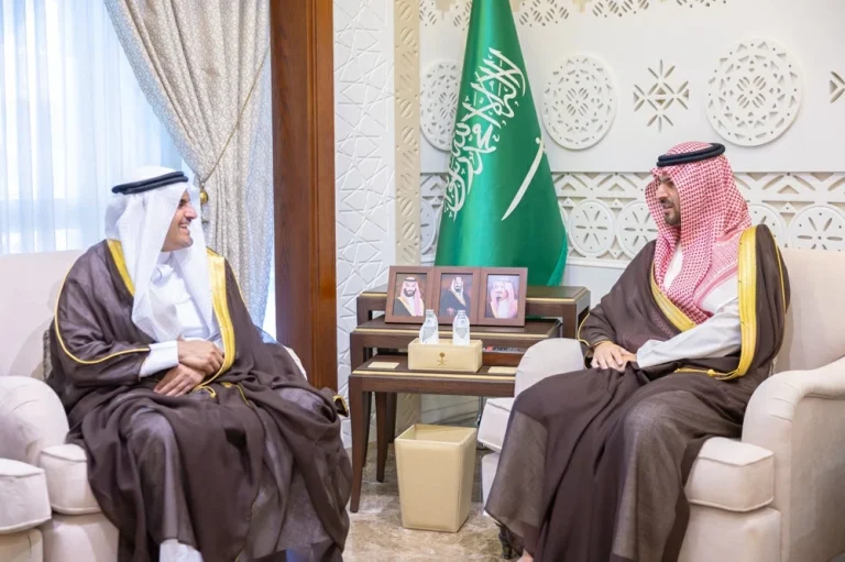 نائب أمير الشرقية يستقبل رئيس جامعة الملك فهد للبترول