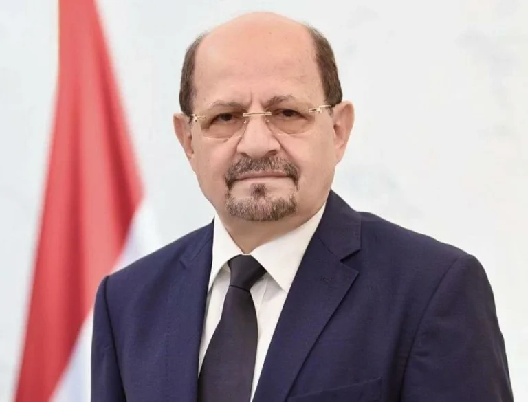 رئيس الحكومة اليمنية يدين الاعتداءات الحوثية على السعودية رئيس الحكومة اليمنية يدين الاعتداءات الحوثية على السعودية
